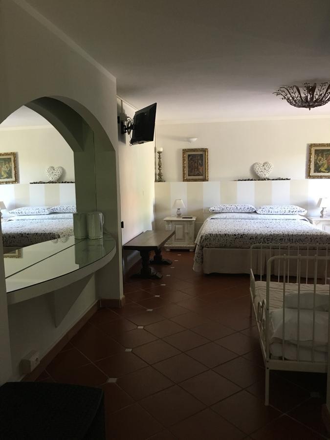 B&B Il Portico Sarzana Bagian luar foto